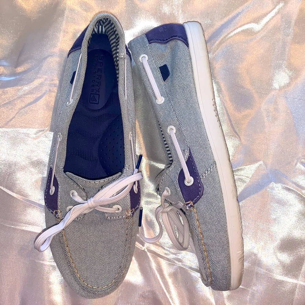 Women’s 9 shoes Sperry flats boat casual comfort